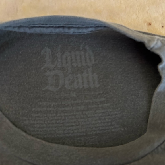 Liquid Death Eagle Skull Graphic T-Shirt Black Short Sleeve Men’s Medium - Picture 2 of 4